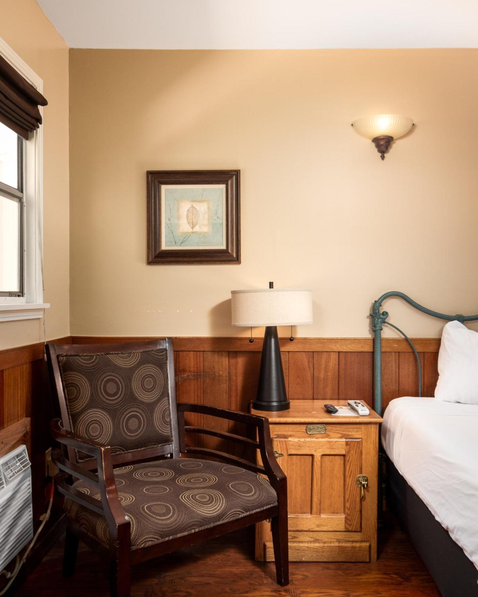 Prescott Pines Inn Extérieur photo