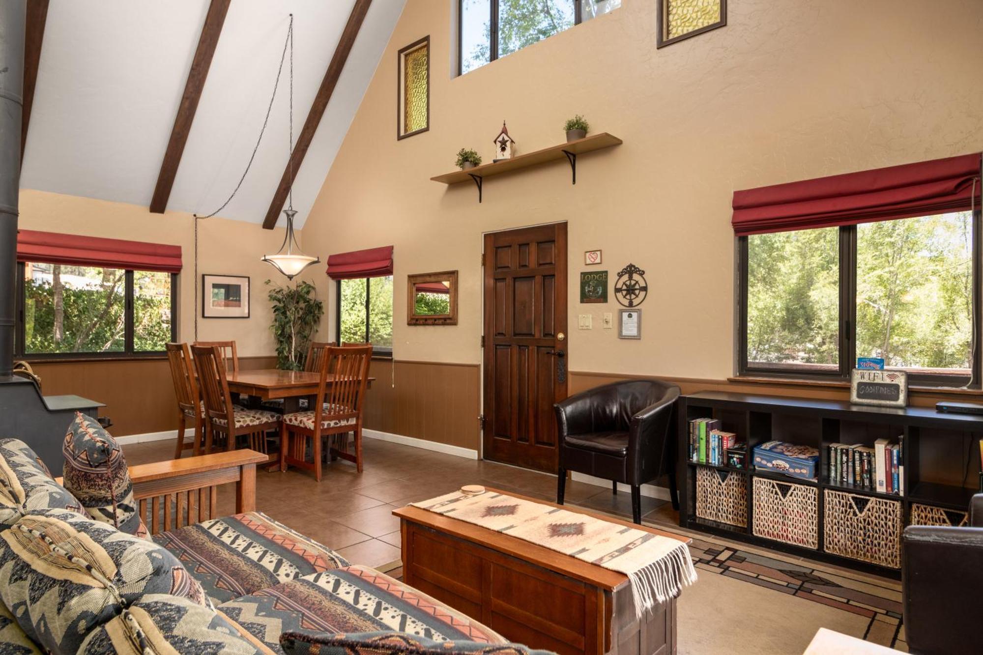 Prescott Pines Inn Extérieur photo