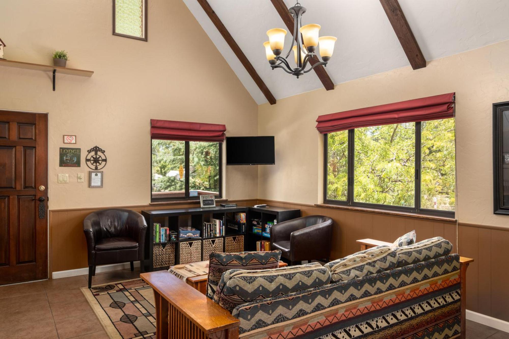 Prescott Pines Inn Extérieur photo